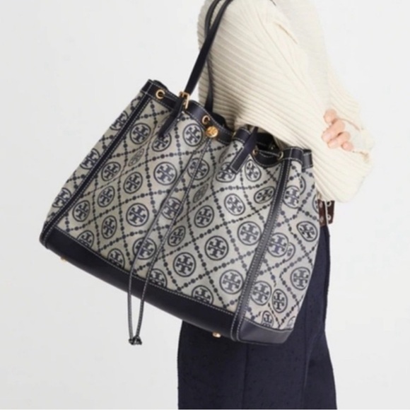 NWOT Tory Burch navy and Tan Patterned Tote - Picture 5 of 6